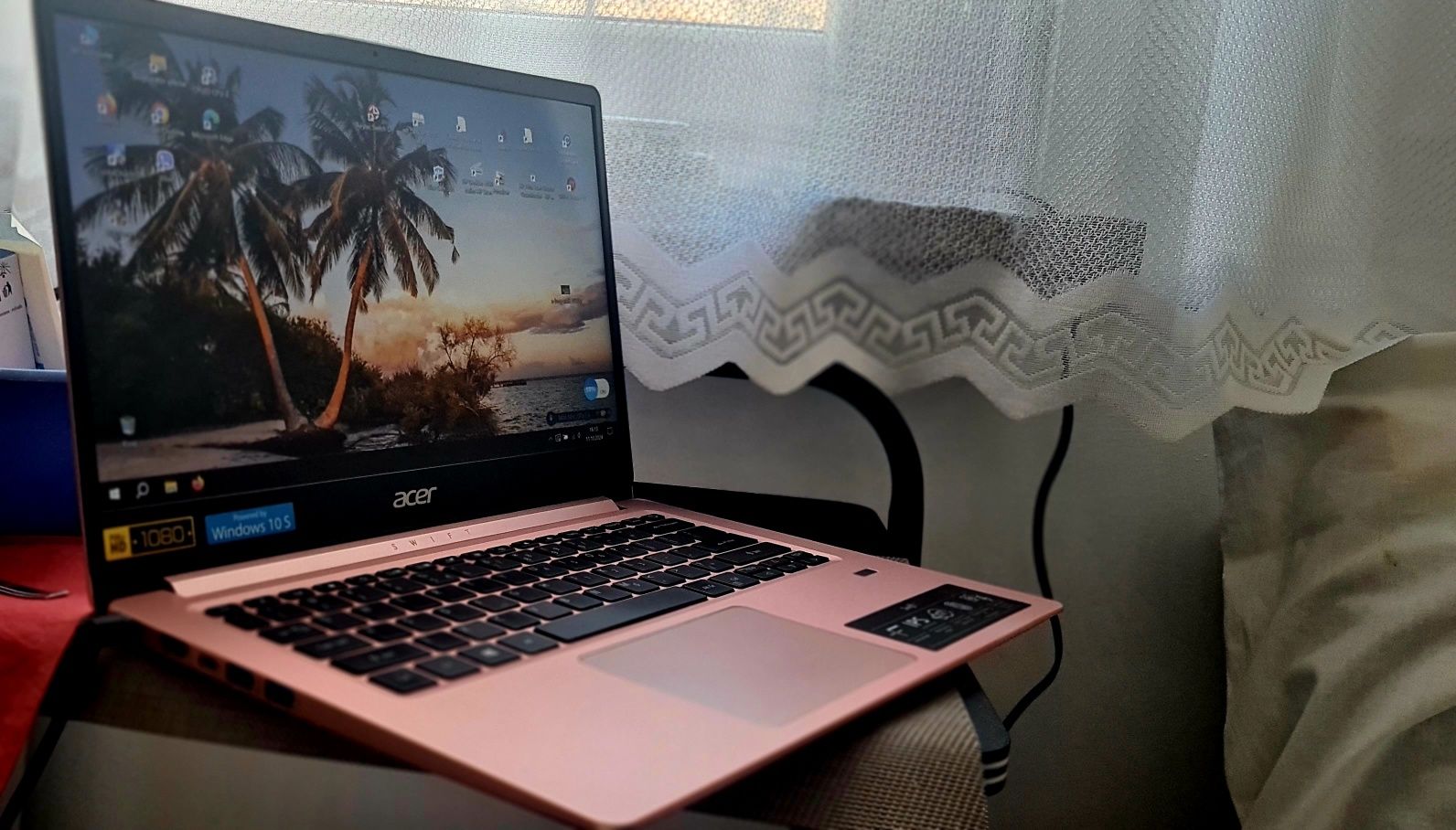 Acer Swift 1 / Pentium Silver N5000 / Mocny / IPS / Edycja limitowana