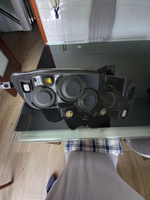 Peças automóveis