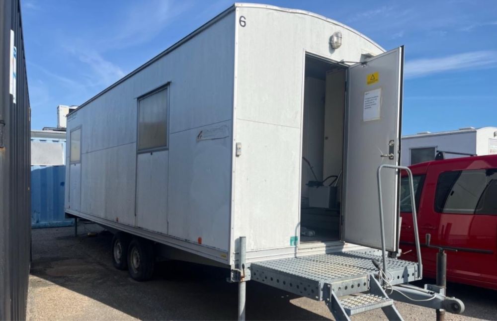 Przyczepa socjalna budowlana