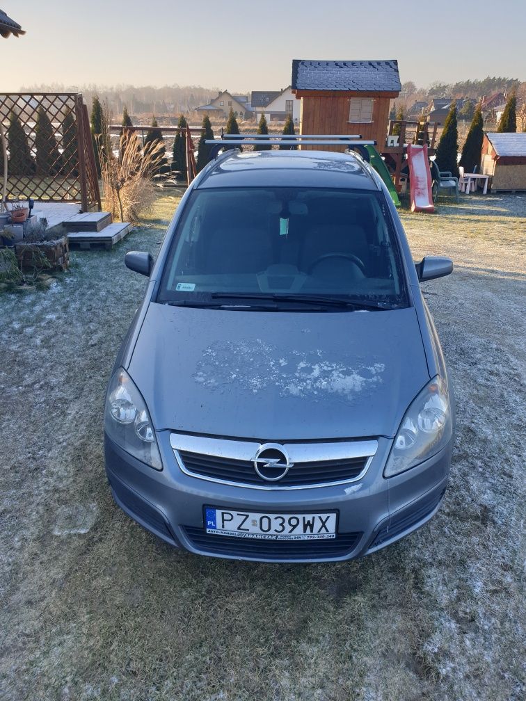 Opel Zafira B 2005 1.9cdti bez dpf sprawny, koła zima, bagaznik dachow