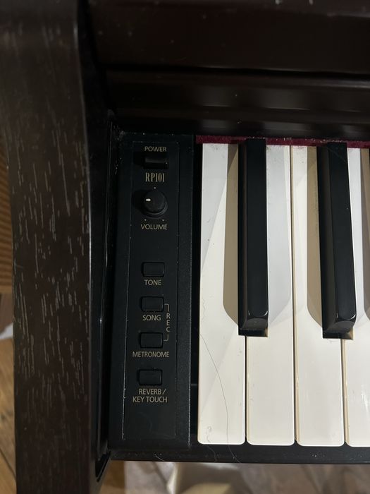 ROLAND RP 101 ERW - pianino cyfrowe