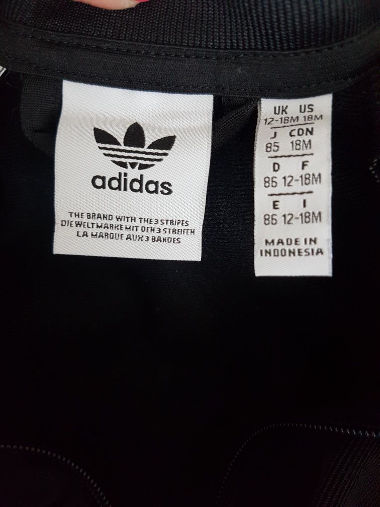 Dres komplet 80 86 Adidas  12 18 miesięcy idealny na wiosne i lato