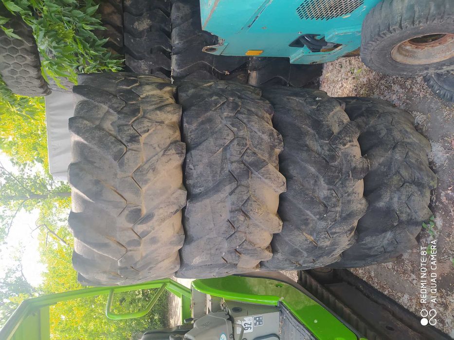 Kola  koparka lub ladowarka komplet 4sztuki