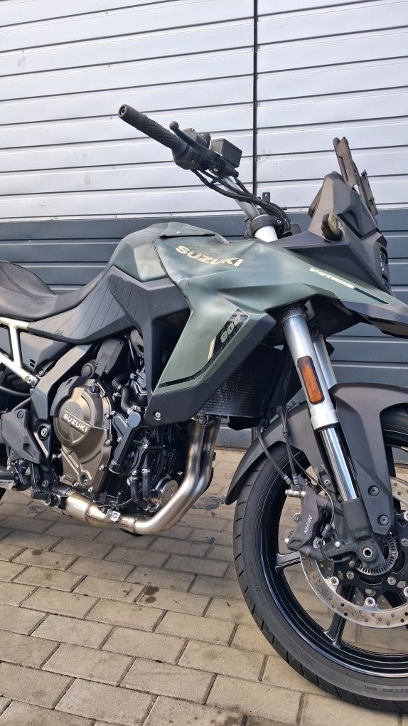 Suzuki v strom 800 uszkodzony sprzedam lub kupię, niesprawny - rozbity