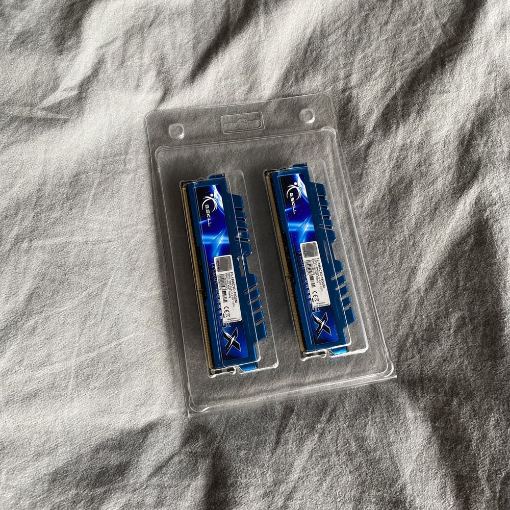 2 8gb 16gb intel g.skill ddr3-1866 cl9-10-9-28