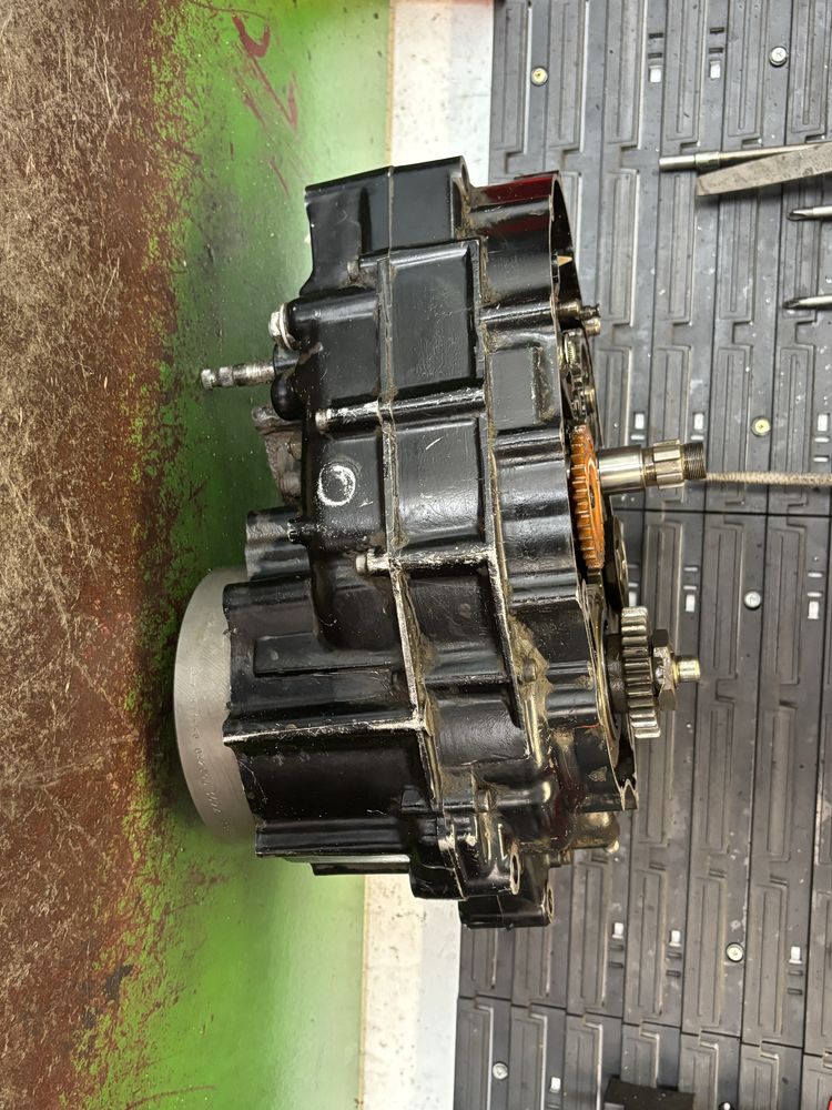 Silnik Kartery Wał Skrzynia YAMAHA XT600