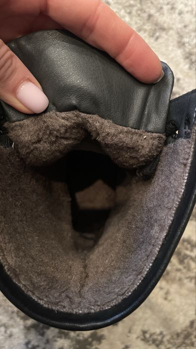 Жіночі шкіряні ботинки