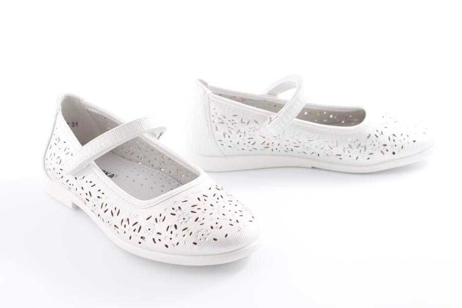 Розпродаж! Туфлі білі для дівчинки з перфорацією ТМ "Сказка" 35 рр