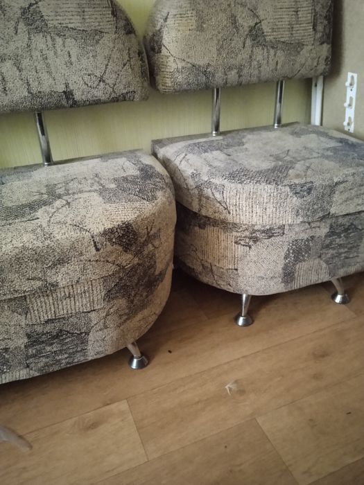 Уголок кухонний .