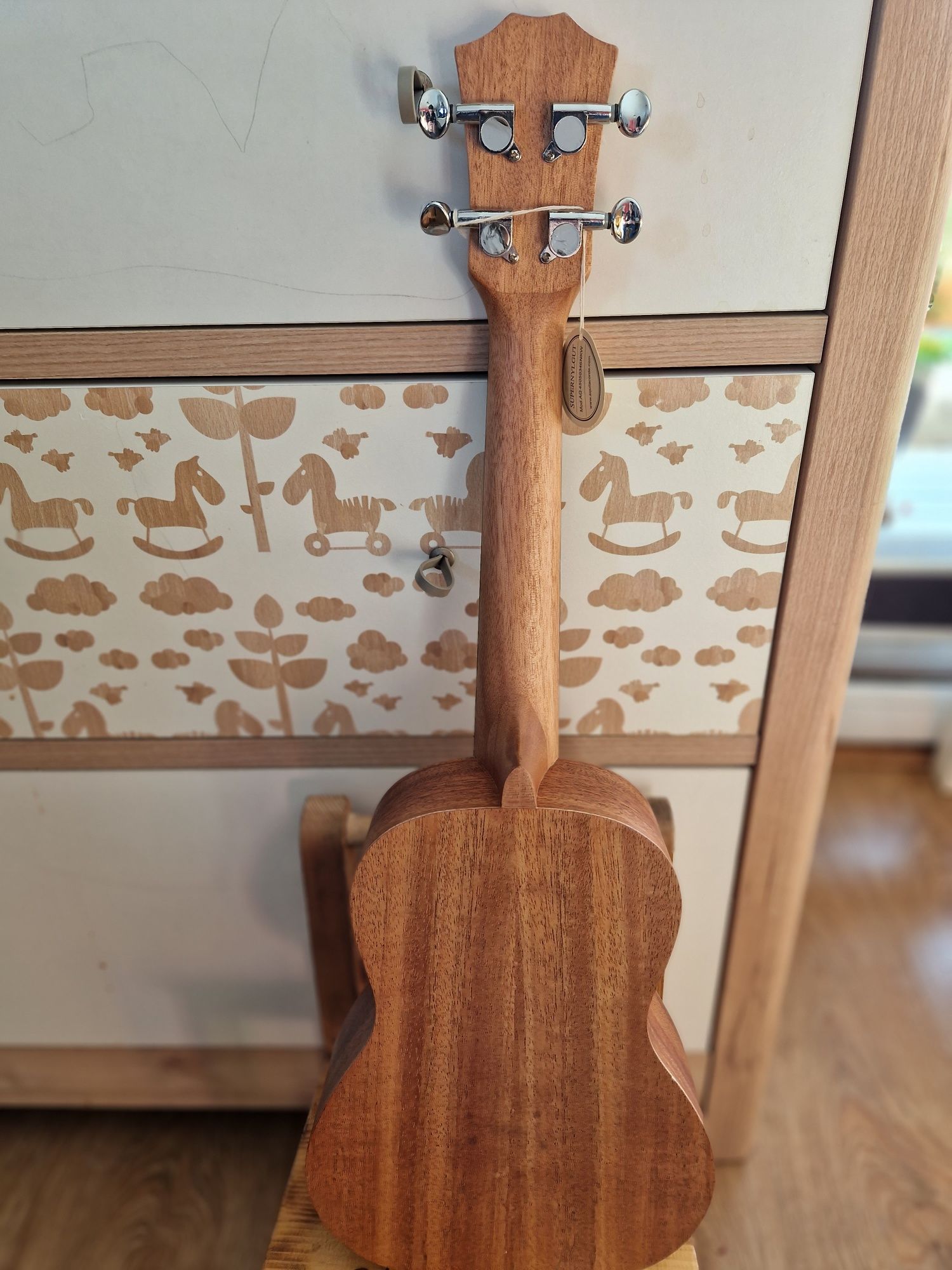 Ukulele Koncertowe ARROW BARDZO ŁADNE NOWE!!