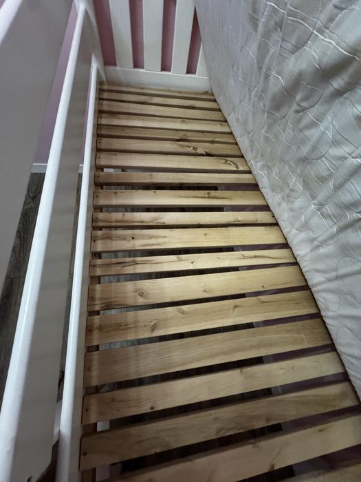 Łóżko na antresoli 180x80 + materac