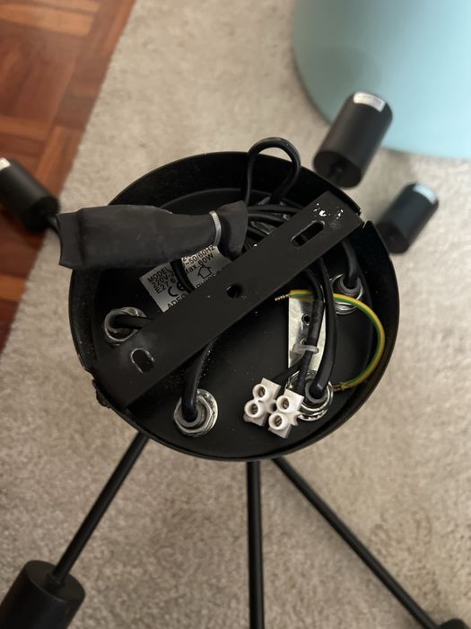 Candeeiro de teto de 6 lampadas