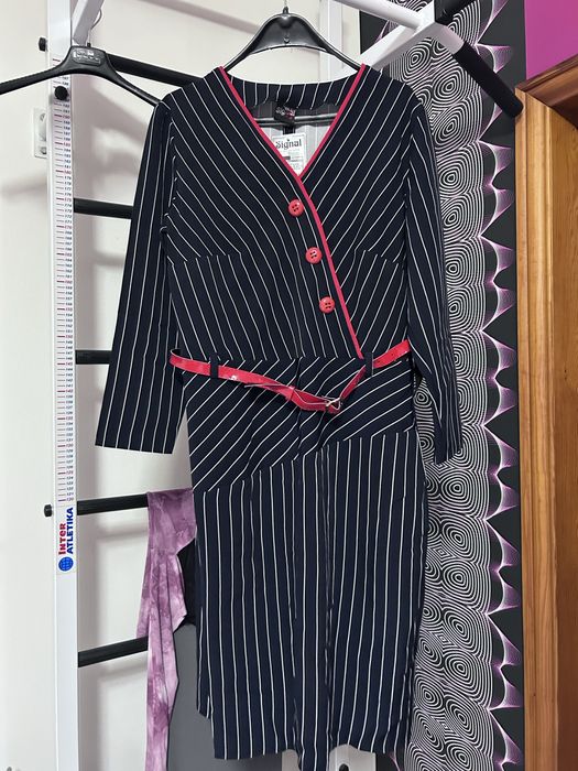 Нове плаття з біркою