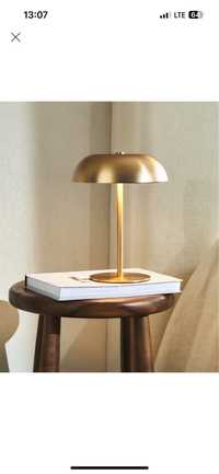 Jednokolorowa dotykowa lampka biurkowa Zara Home Złota nowa