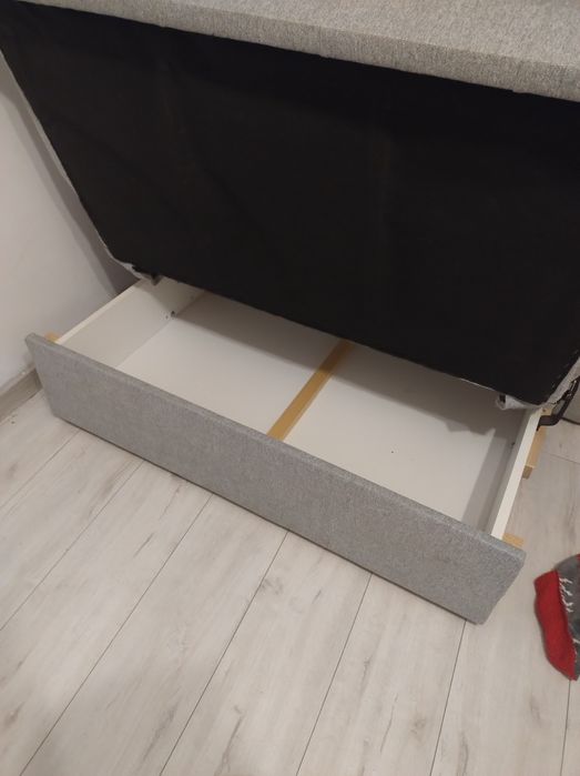 Sofa rozkladana zakupiona rok temu w Agata meble niezniszczona