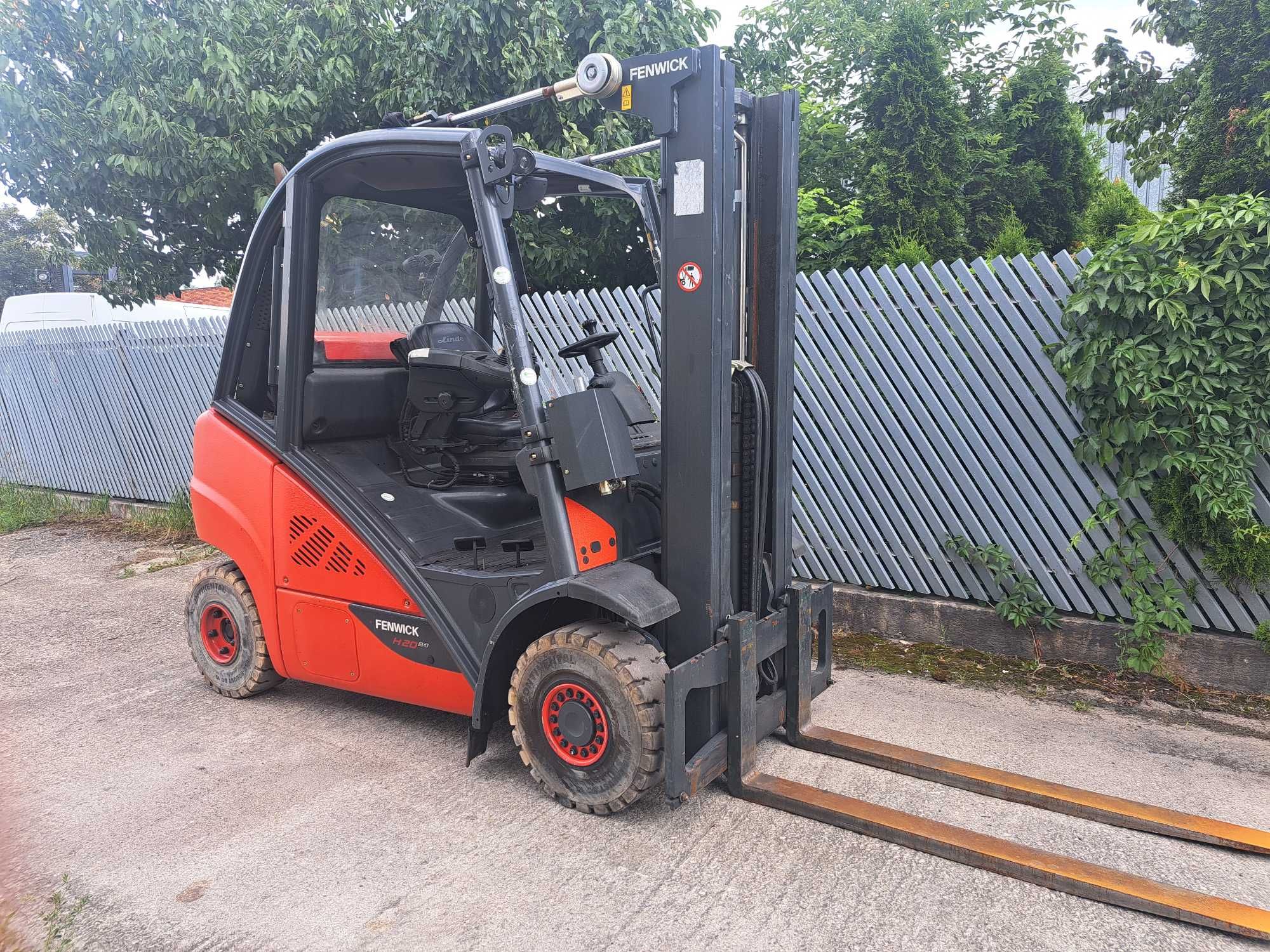 Wózek widłowy Linde H20/600 EVO Triplex 4 sekcje