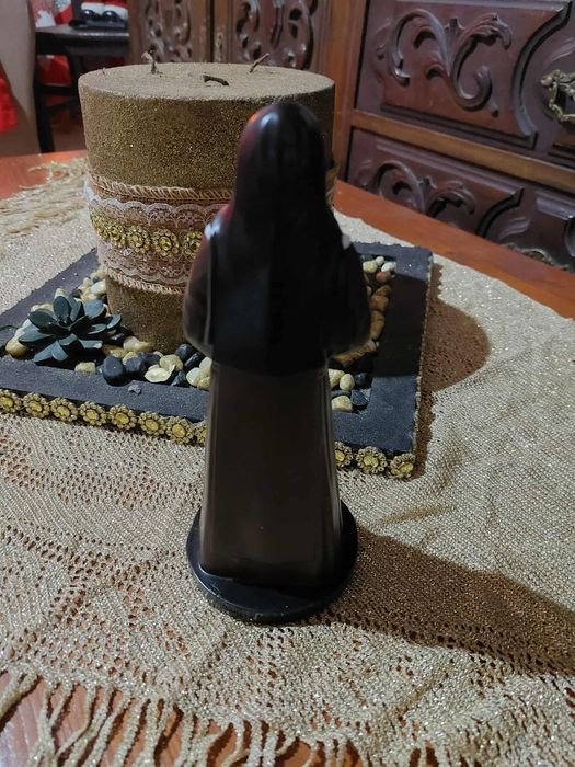 Irmã Lúcia ou Santa Lúcia 18cm nova