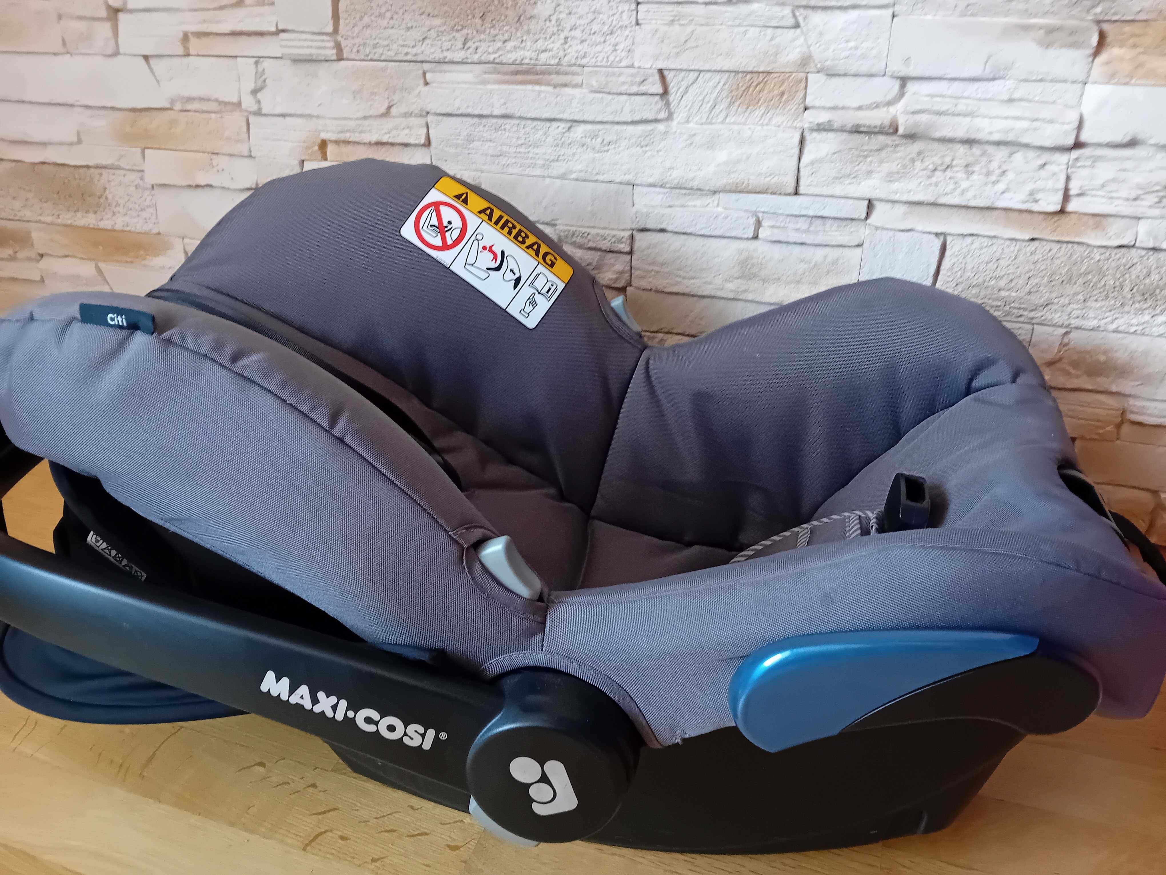 Fotelik samochodowy Maxi Cosi ( 0-13 kg)