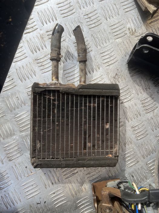 Радиатор печки Сузуки свифт 98 год suzuki swift