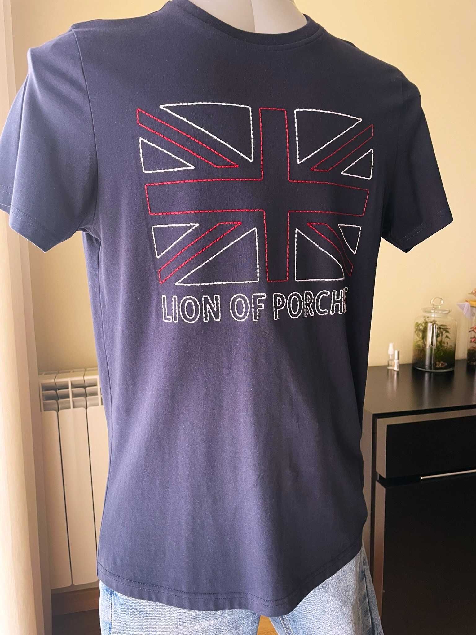 T-shirt Lion of Porches
