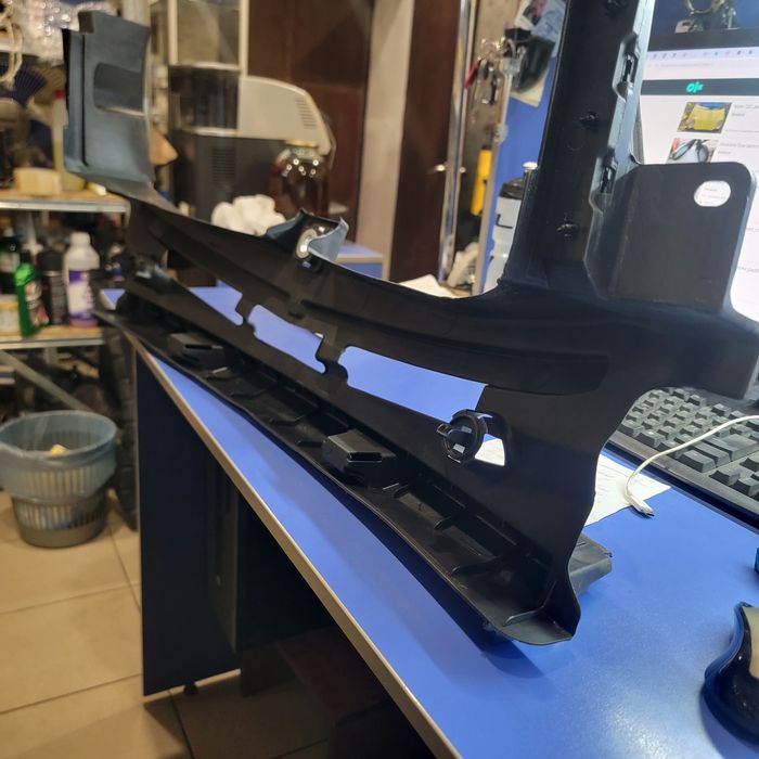 Дефлектор повітряний kbst501c0 мазда CX5 2022-