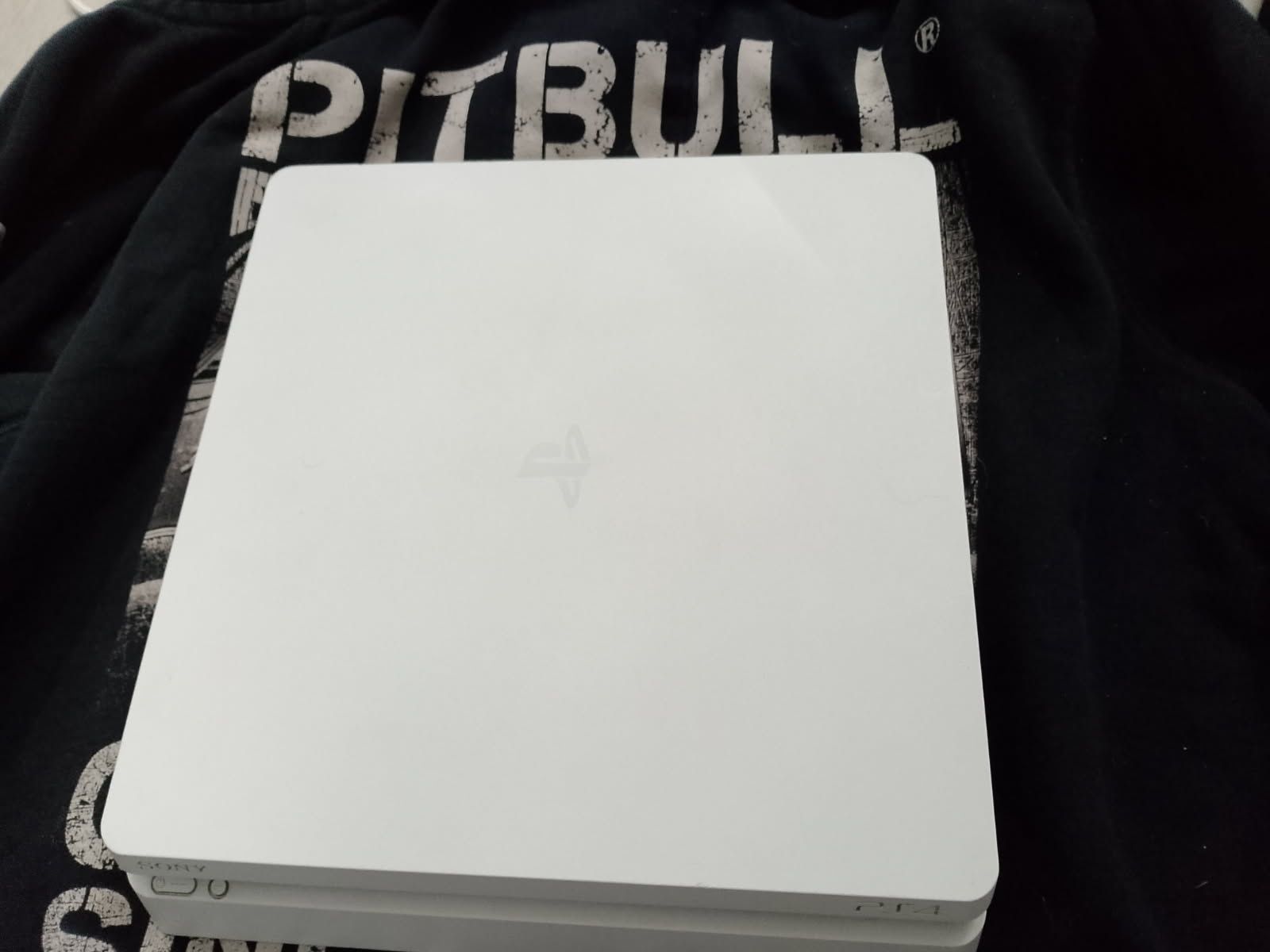 PlayStation4 Slim
