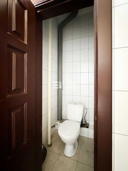 Продаж ОСЗ у самому бізнес-центрі міста, по вул. Космічна, 12