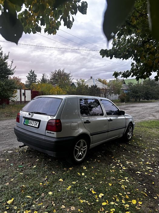 Volkswagen Golf 3 на укр доках