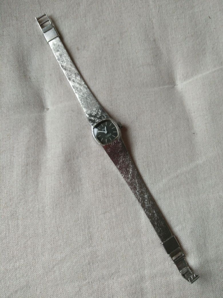 Zegarek damski srebrny
