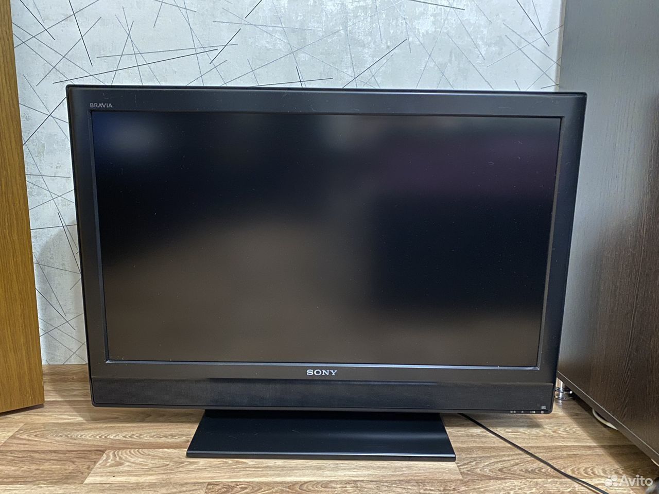 Телевизор Sony KDL-37P3000 диагональ 93 см