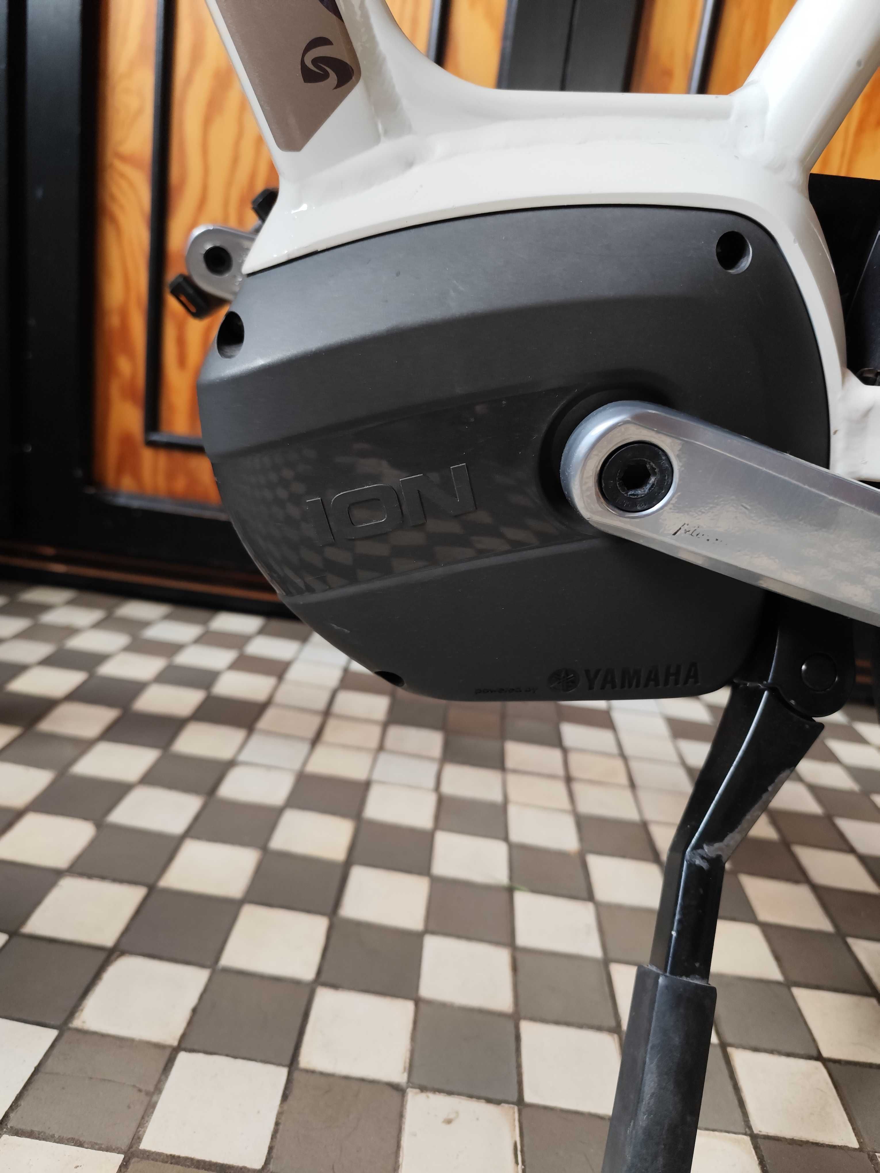 Rower elektryczny Sparta M8i bateria ION600