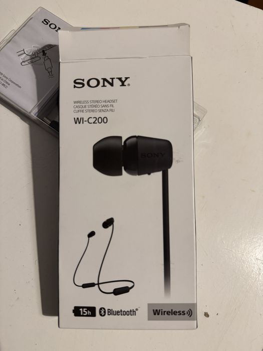Fone de Ouvido Bluetooth WI-C200 Sony