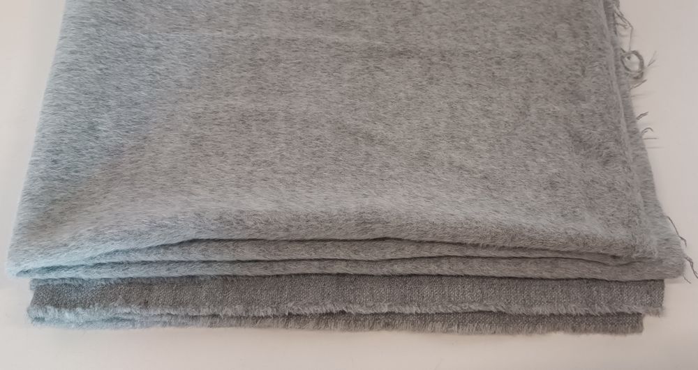 Tkanina płaszczowa kupon 3,20m