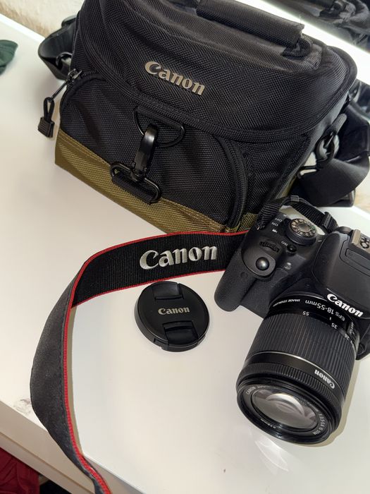 Lustrzanka canon EOS 700d