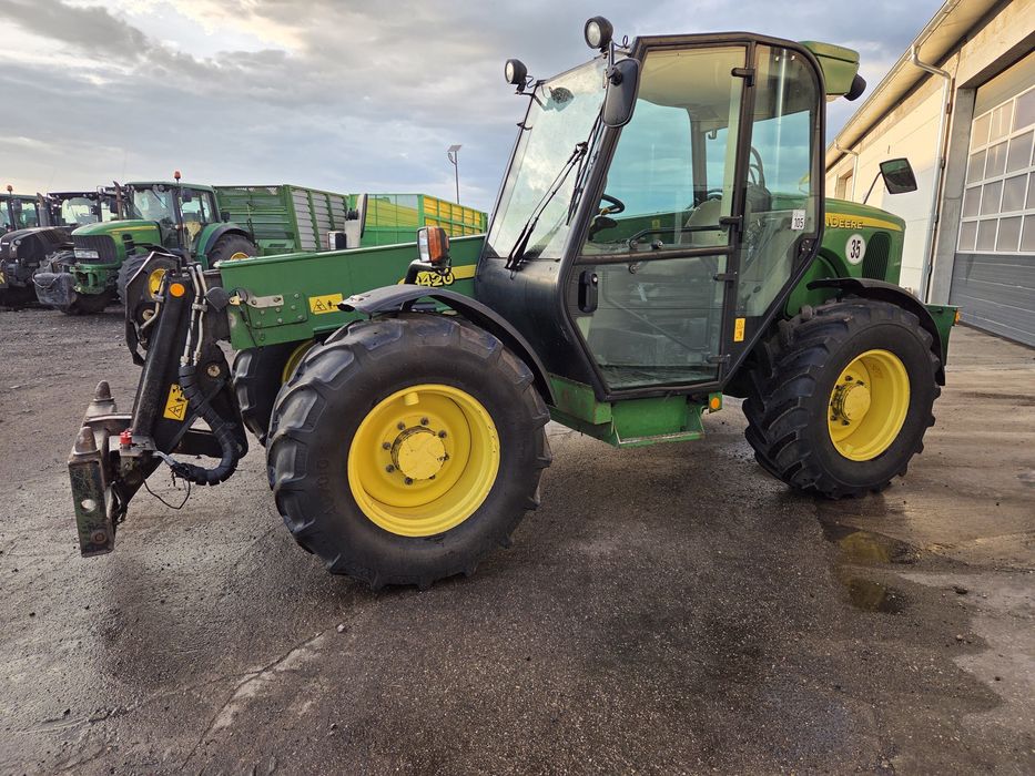 Ładowarka john deere 3420 (jcb)