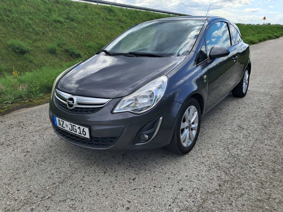 Corsa 1.4 Wersja 150 lat Opla, Bogata wersja, Po opłatach