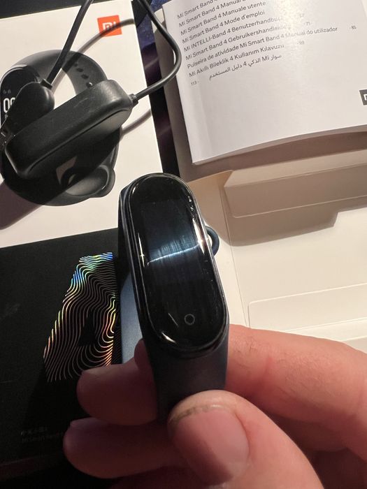 Фитнес-браслет Mi Smart Band 4
