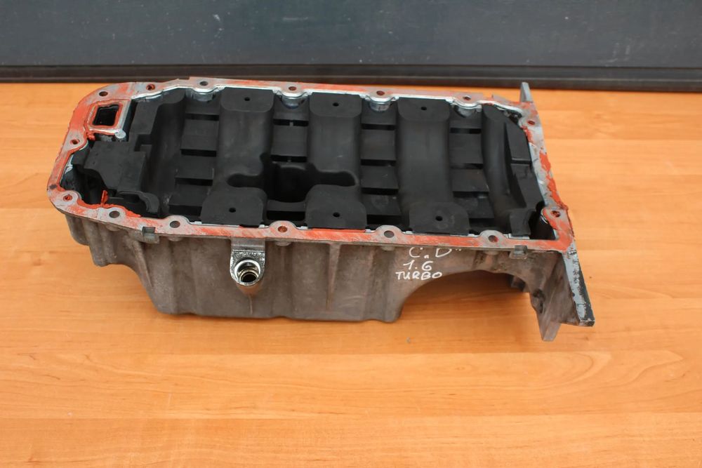 MISKA OLEJU OLEJOWA OPEL CORSA D 1.6 TURBO 55353306 55355007 55355595 55558805