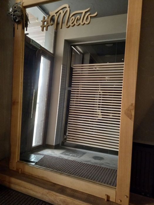 Зеркало интерьерное