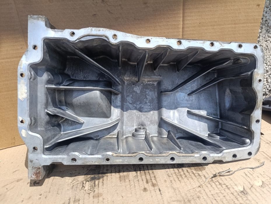 Піддон поддон 2.0 Di-D Mitsubishi Outlander Grandis Lancer 038103603AL