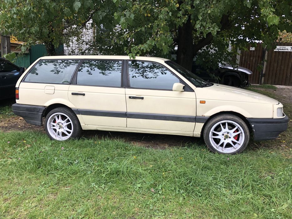 Фольцваген Пассат Б3 1.9Д Volkswagen passat b3 1.9D
