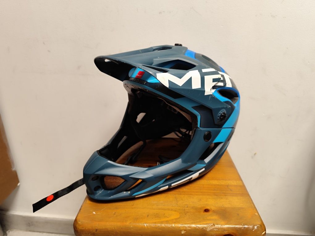 Kask fullface Med parachute M 54-58 cm