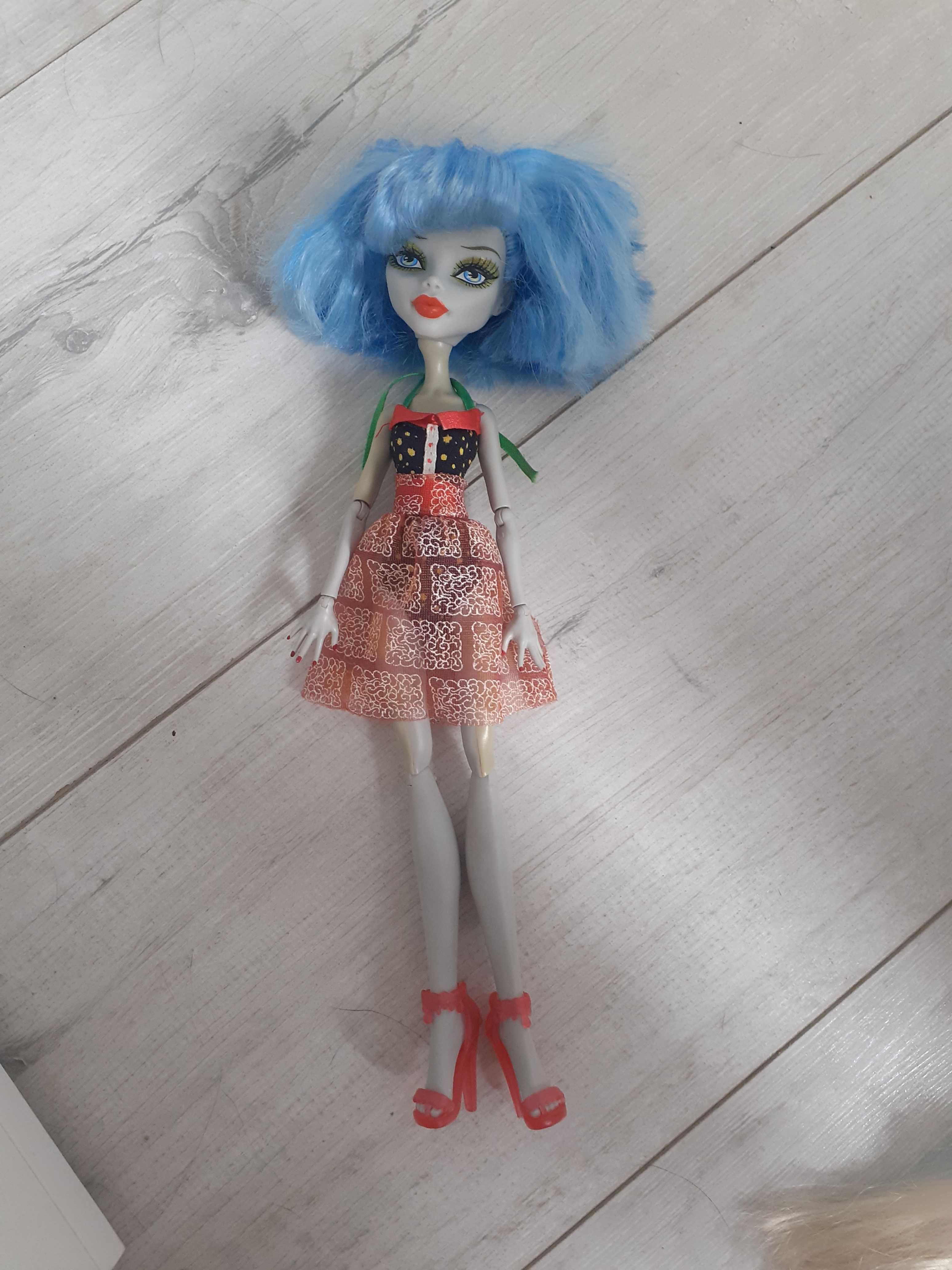 Lalka Monster High Ghoulia oryginalne ubranka