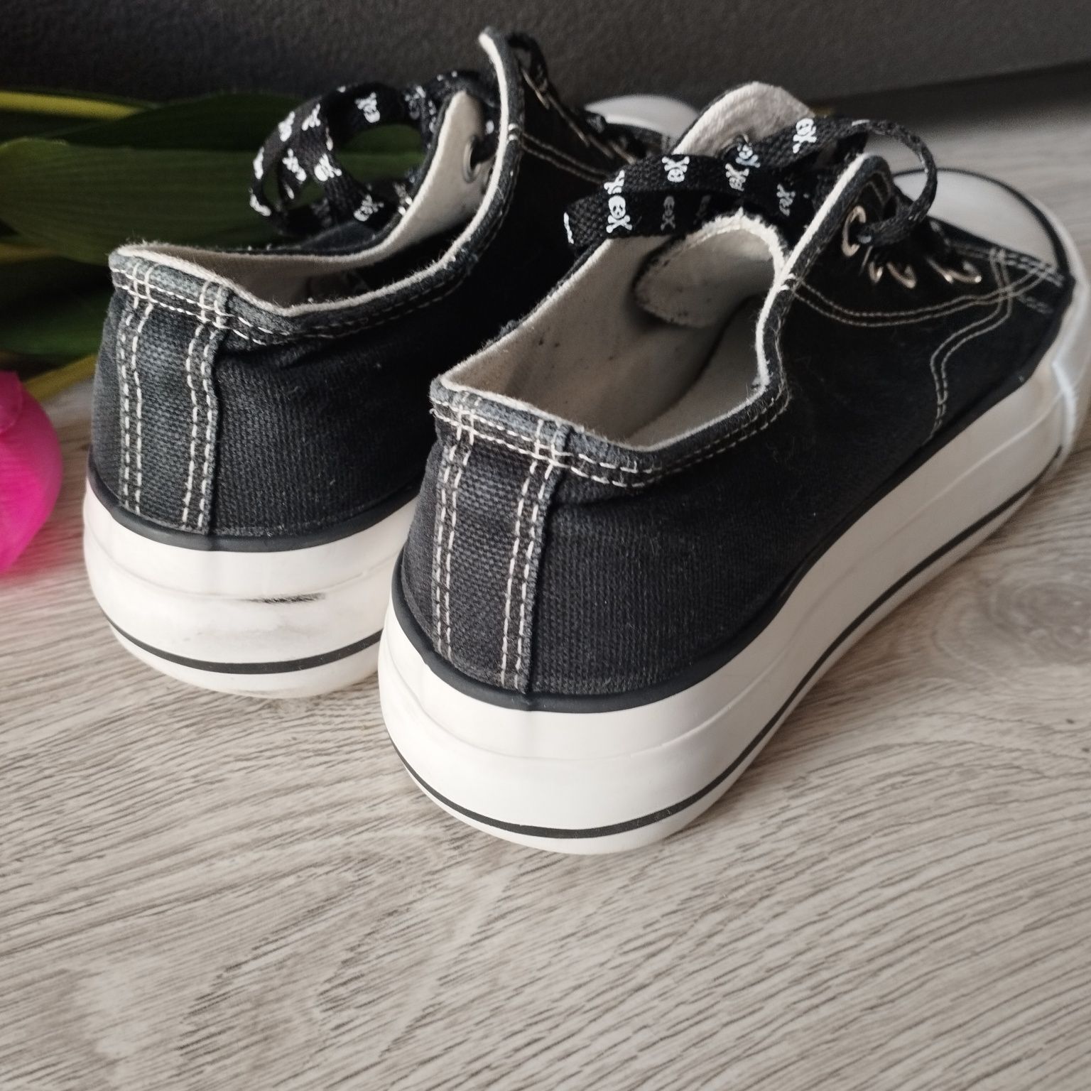 Buty Vty rozmiar 38 - Festiwalowe, Płótno i Guma - Idealne na Wiosnę