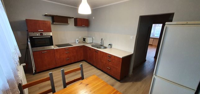 Mieszkanie na wynajem 52 m2, 2 pokoje + kuchnia, dla 4 osób, os. Borek