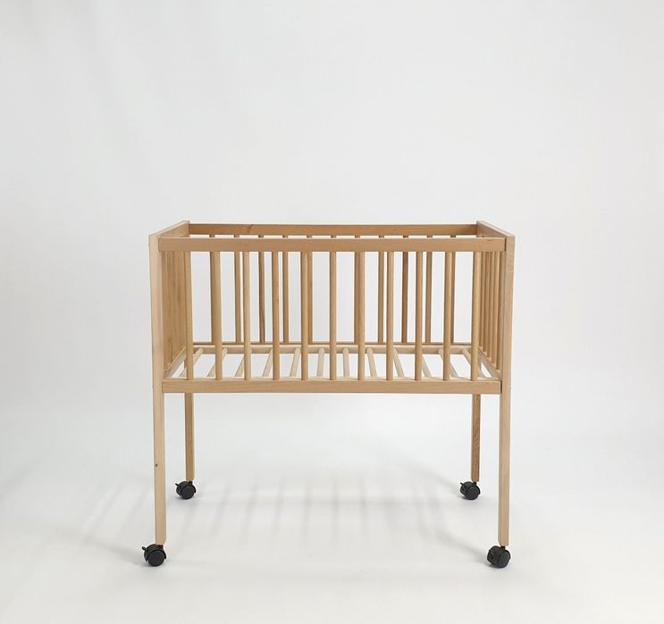 Łóżeczko na kółkach