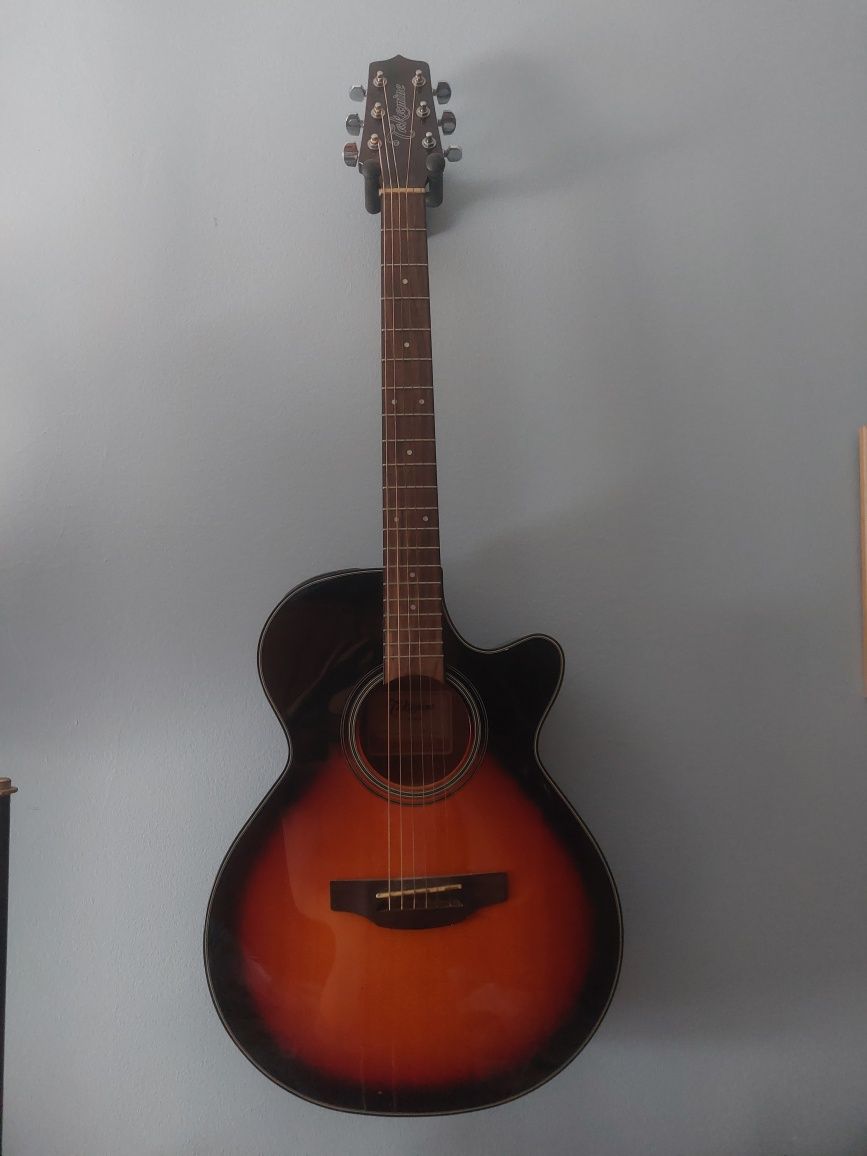 Guitarra Electroacustica Takamine 
 G Series GF15CE - Sunburst Mar