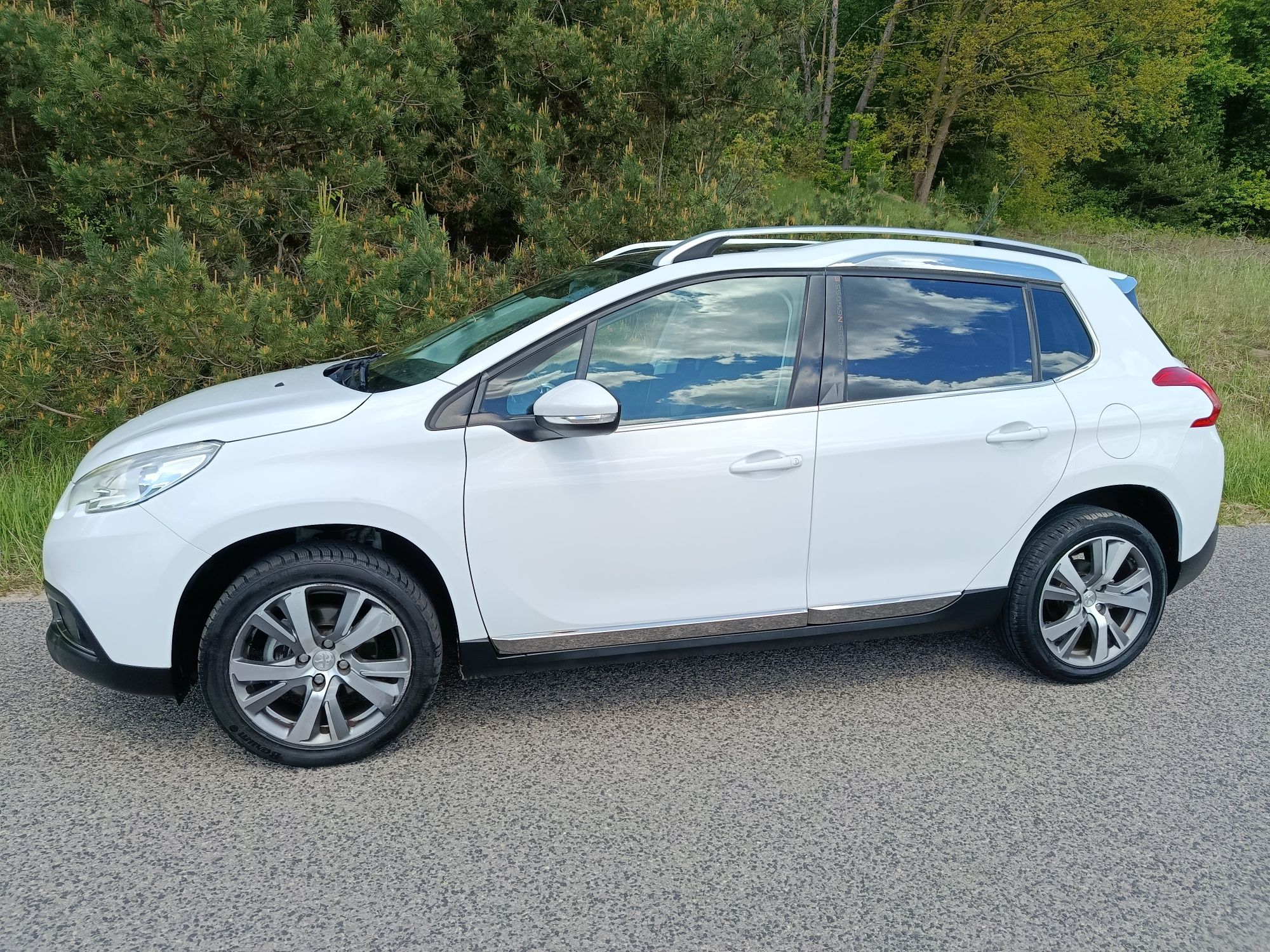 Bardzo fajny Peugot 2008 wersja Crossway