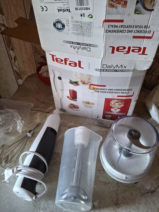 Блендер TefaL 700BT