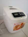 Moulinex Automat robot do pieczenia chleba.